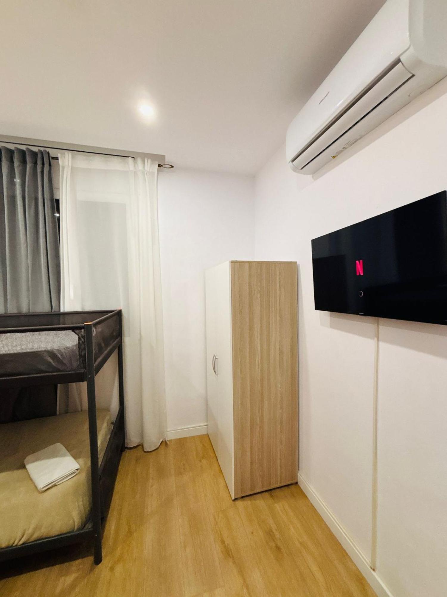 Habitaciones En Barcelona Exterior photo